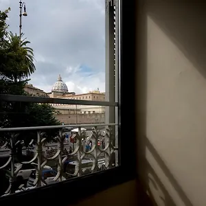 Pensión My Roma